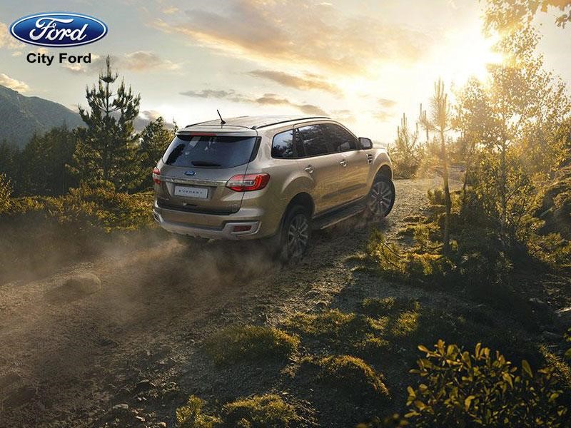 hãy xem xét kỹ trước khi mua Ford Everest Trend 2018