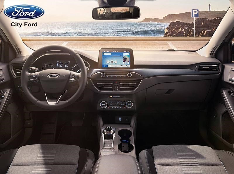 Ford Focus 2019 được tích hợp nhiều công nghệ hiện đại và thông minh
